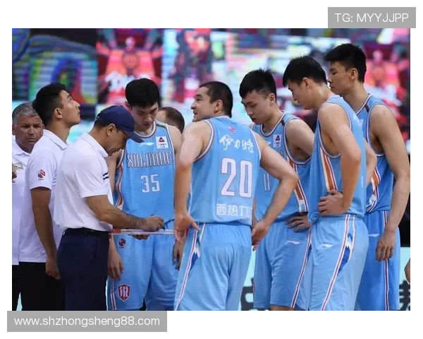 南京篮球队在钻石联赛中的战术表现分析与点评 南京篮球队在钻石联赛中的战术表现分析与点评