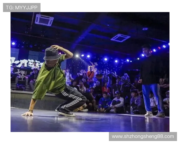 武汉街舞队引领节奏变革热潮展现街头文化新风貌 武汉街舞队引领节奏变革热潮展现街头文化新风貌