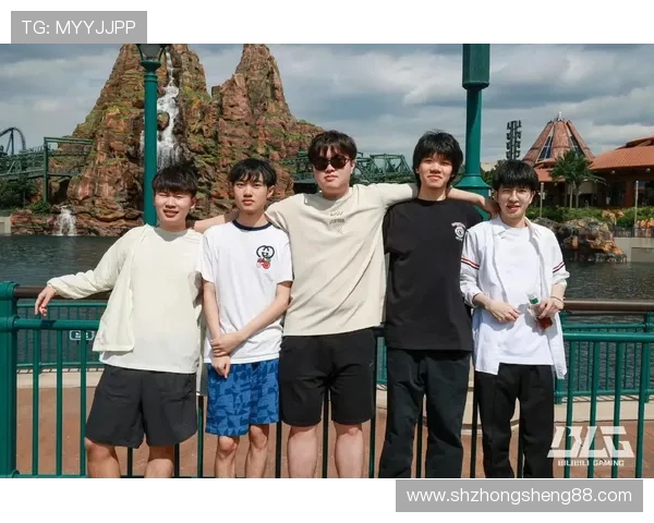 深入分析BLG战队包夹战术的成功与挑战 深入分析BLG战队包夹战术的成功与挑战