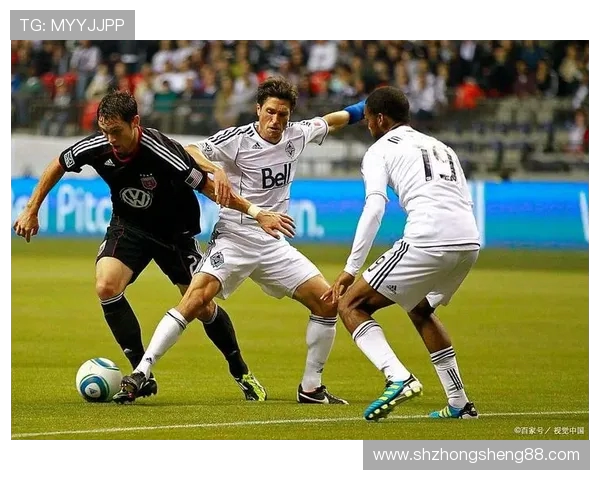 华盛顿联与哥伦比亚队激战正酣期待精彩对决与胜利诞生